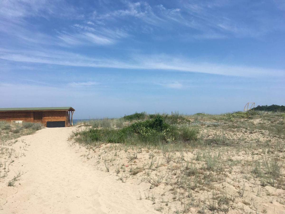 Sea Caravan/Camper On The Beach Kiten  Exterior foto